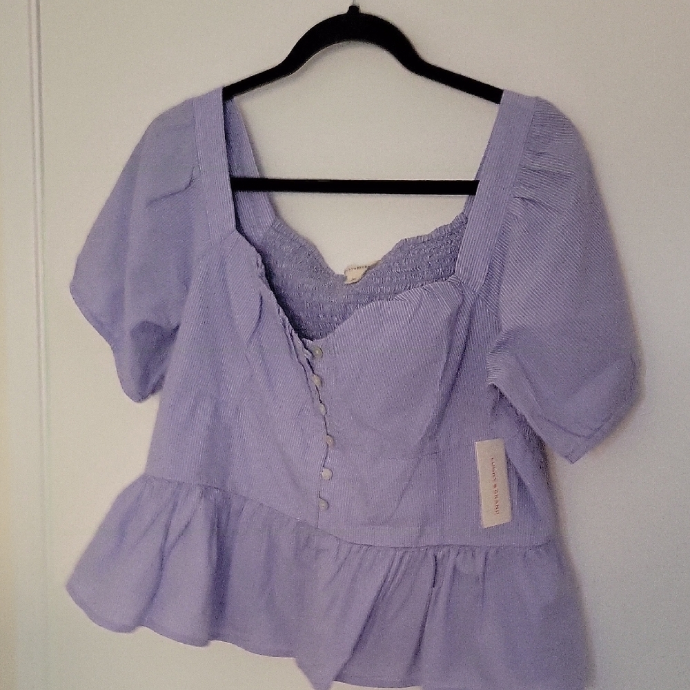 NWT Woman's Lucky Brand Lavender Puff Sleeve Top - Size XL